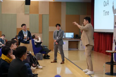 台中場 Q&A，講師回應學員提問